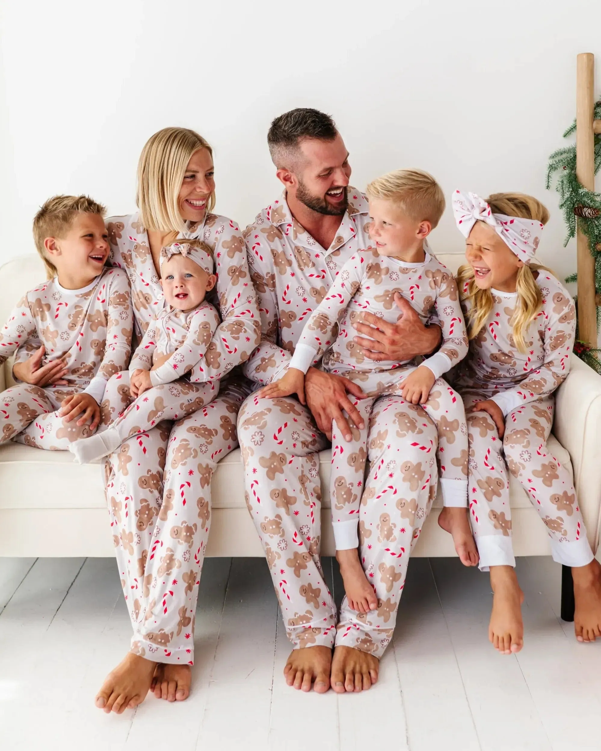 Baking Spirits Bright Men's Pajama Set