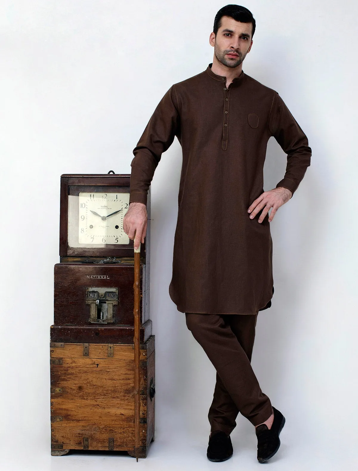 BROWN LINEN KURTA PAJAMA