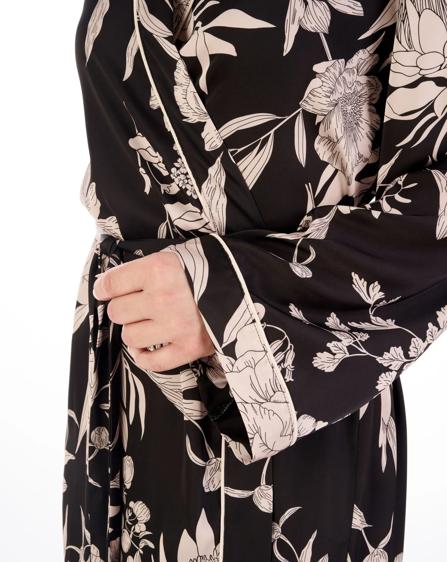 Gaspé Luxury Floral Satin Wrap Dressing Gown