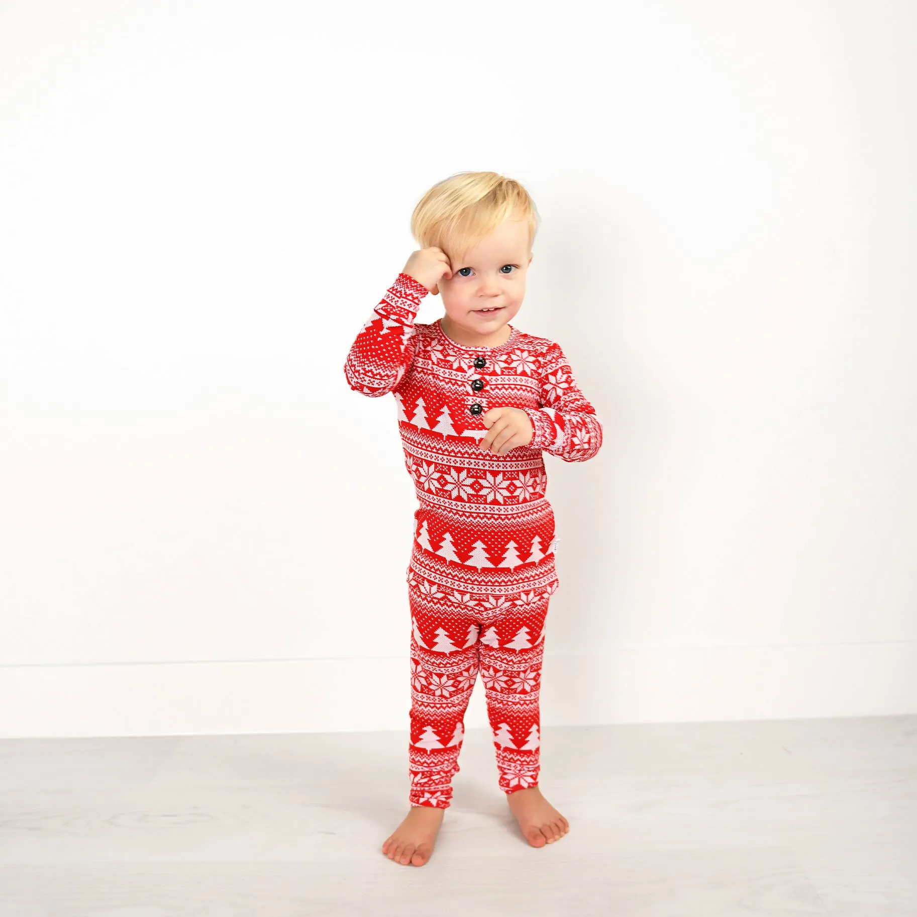 Gigi and Max Clark Christmas Sweater 2pc Pajama Set