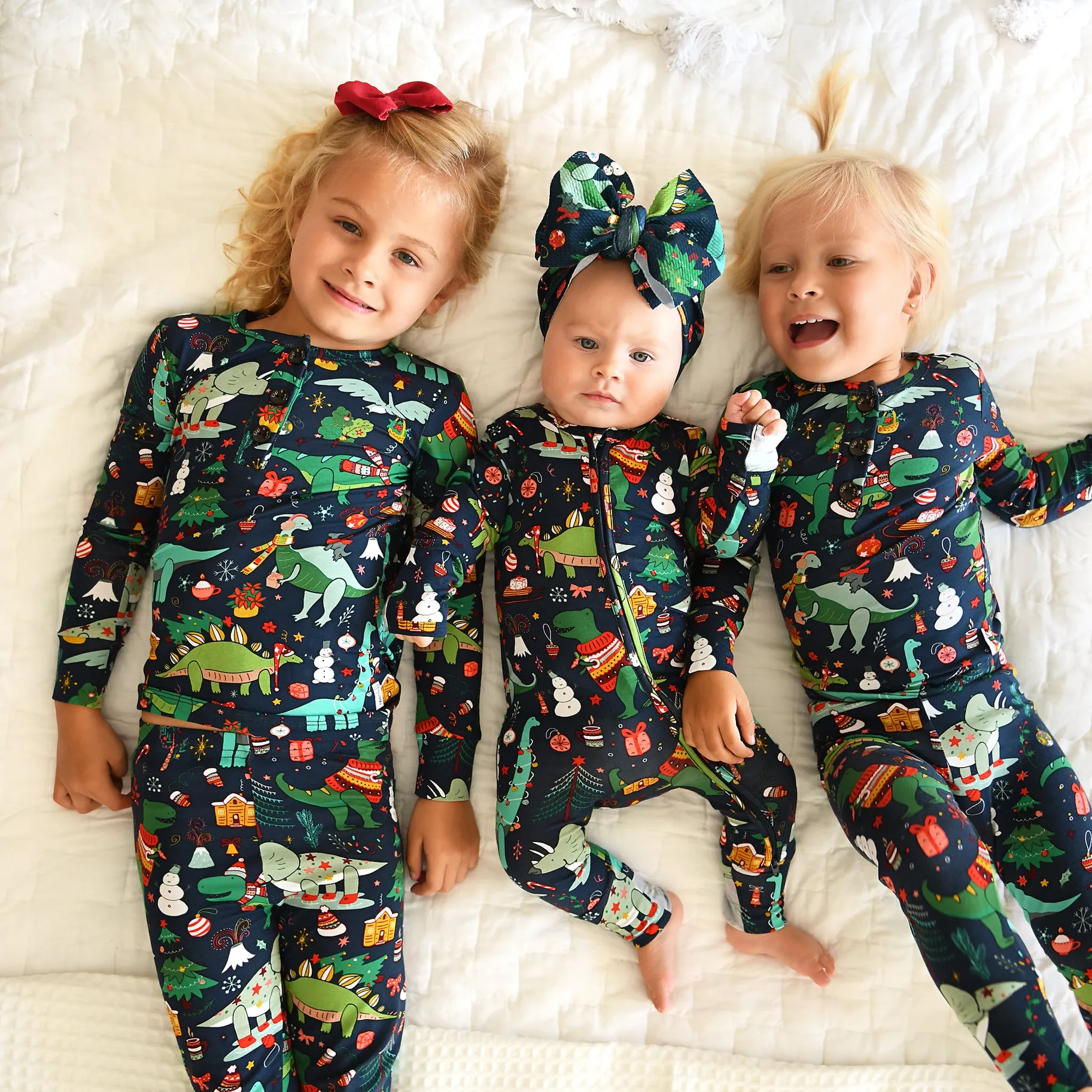 Gigi and Max Dillon Dino 2pc Pajama Set