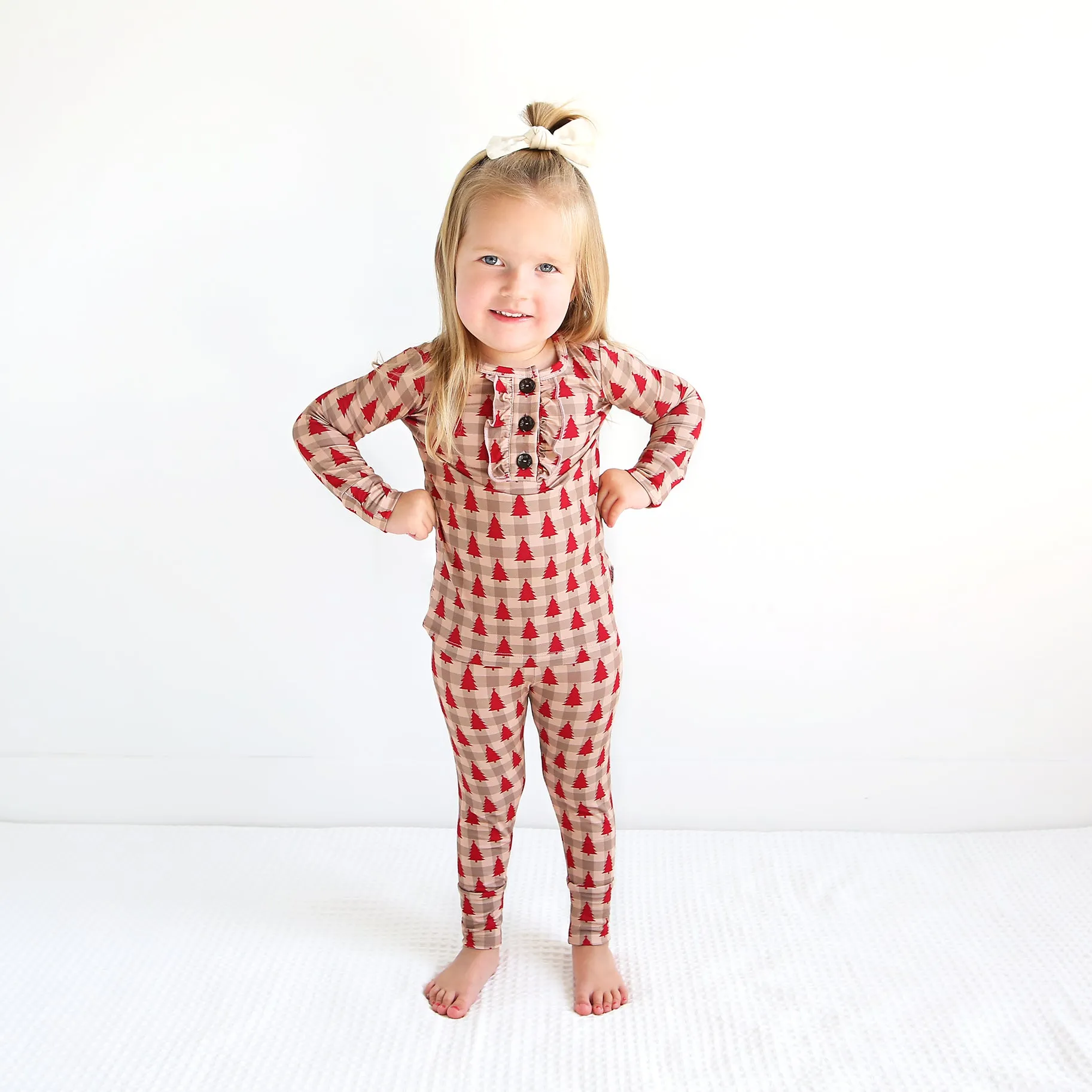 Gigi and Max Francis Ruffle 2pc Pajama Set