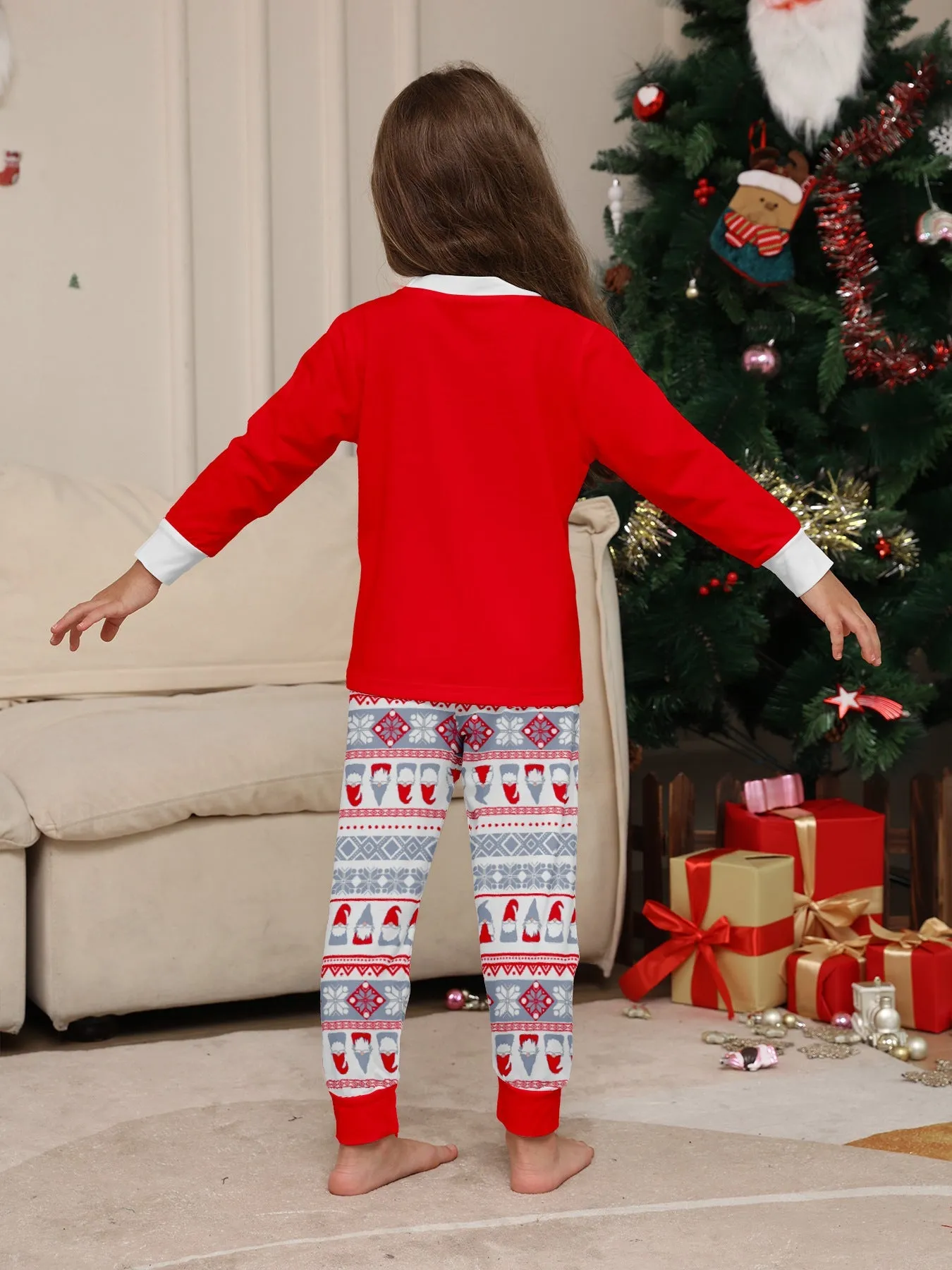 Red Santa Hat Printed Family Matching Christmas Pajamas Sets