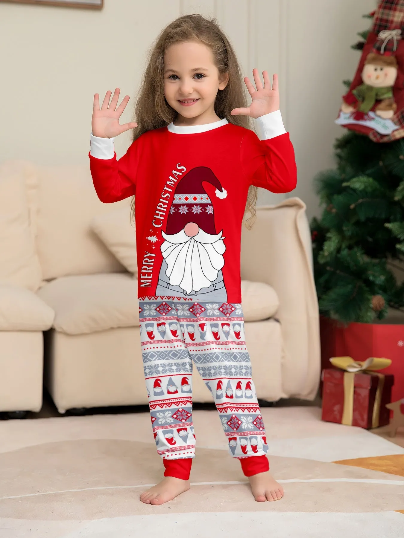 Red Santa Hat Printed Family Matching Christmas Pajamas Sets