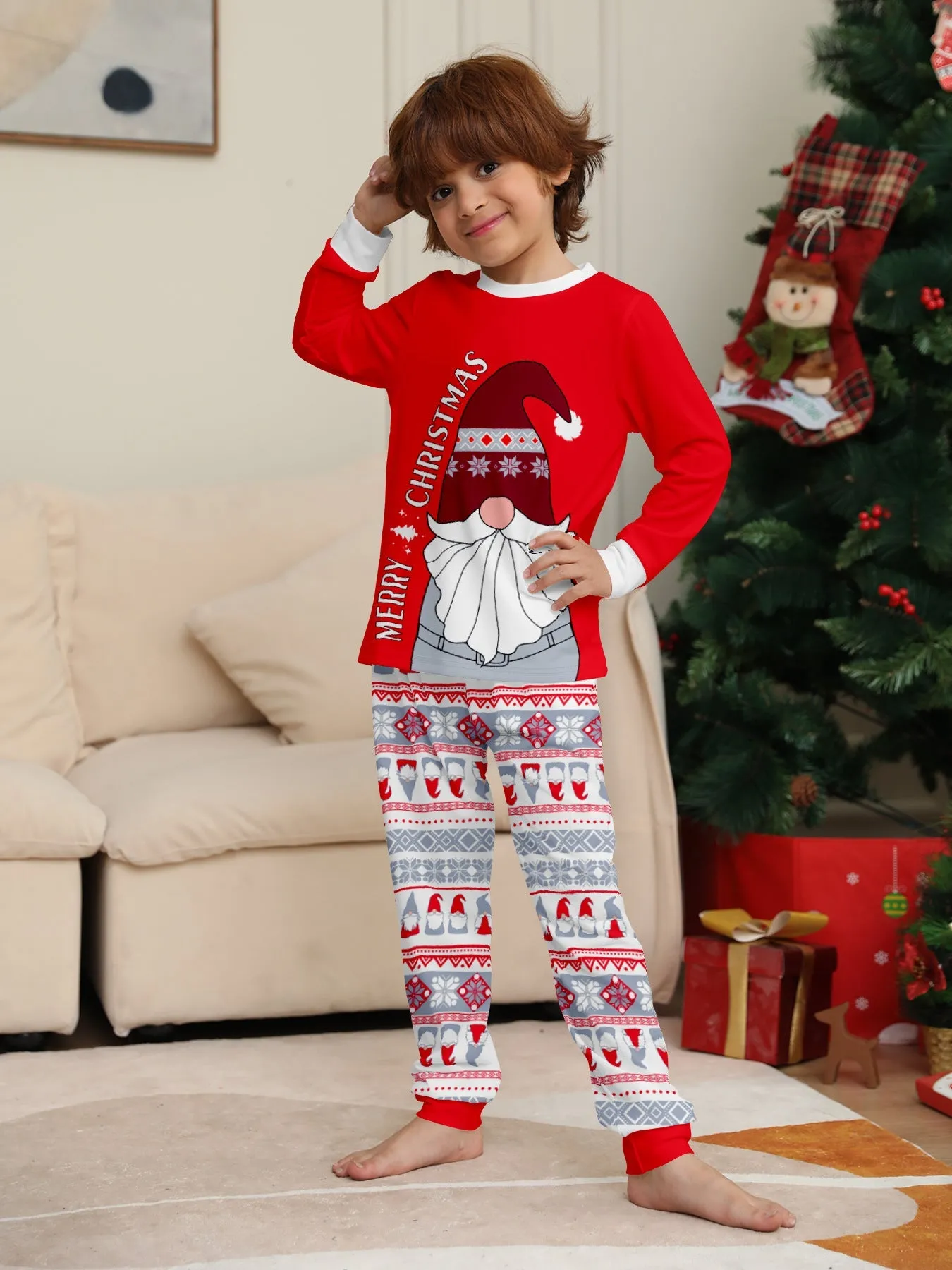 Red Santa Hat Printed Family Matching Christmas Pajamas Sets